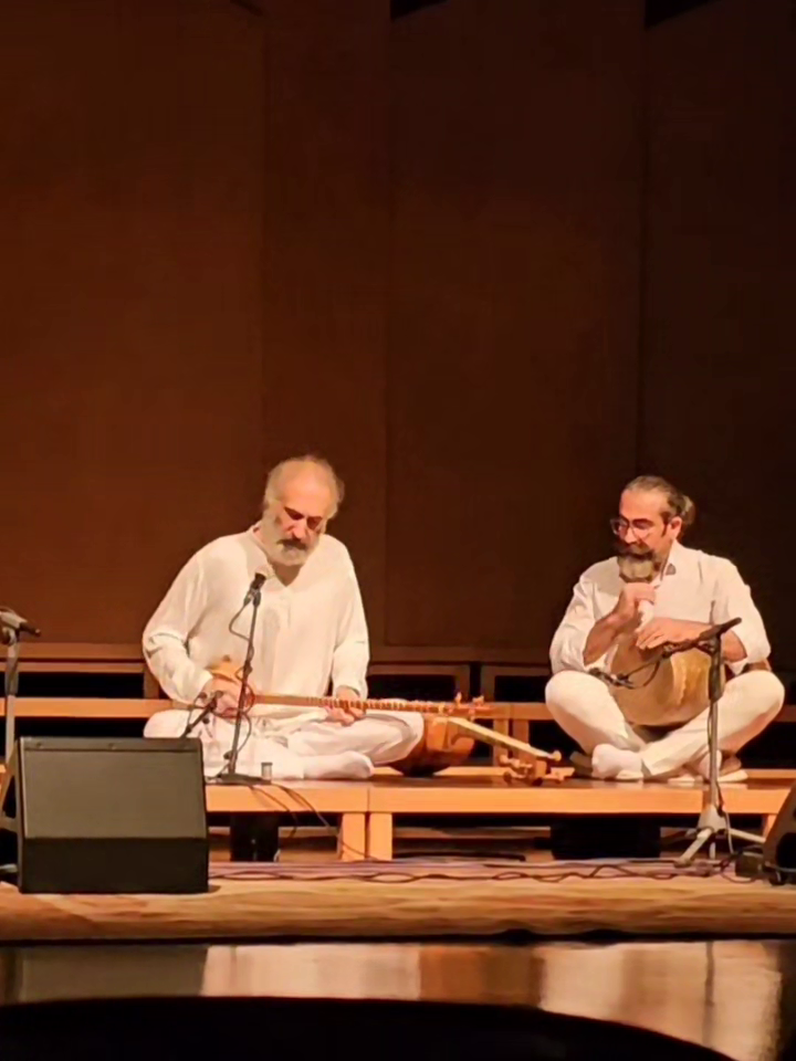 بخشی از کنسرت گروه همنوازان سایه به سرپرستی محمدامین اکبرپور