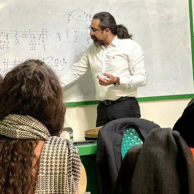 شروع دوره جدید آموزش گروه نوازی و تشکیل گروه تمبک توسط محمد میرزاخانی